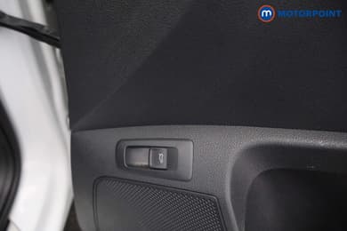 Skoda Karoq Sport Line Automatic Petrol SUV - Stock Number (1687256) - 21st supplementary image