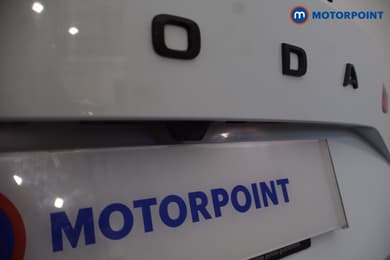 Skoda Karoq Sport Line Automatic Petrol SUV - Stock Number (1687256) - 32nd supplementary image