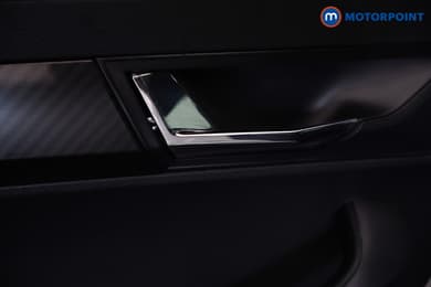 Skoda Karoq Sport Line Automatic Petrol SUV - Stock Number (1687256) - 38th supplementary image