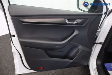 Skoda Karoq Sport Line Automatic Petrol SUV - Stock Number (1687256) - 42nd supplementary image