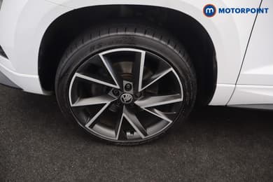 Skoda Karoq Sport Line Automatic Petrol SUV - Stock Number (1687256) - 47th supplementary image