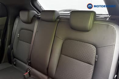 Nissan Juke N-Connecta Manual Petrol SUV - Stock Number (1688241) - 9th supplementary image