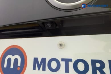 Nissan Juke N-Connecta Manual Petrol SUV - Stock Number (1688241) - 16th supplementary image