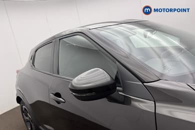 Nissan Juke N-Connecta Manual Petrol SUV - Stock Number (1688241) - 22nd supplementary image