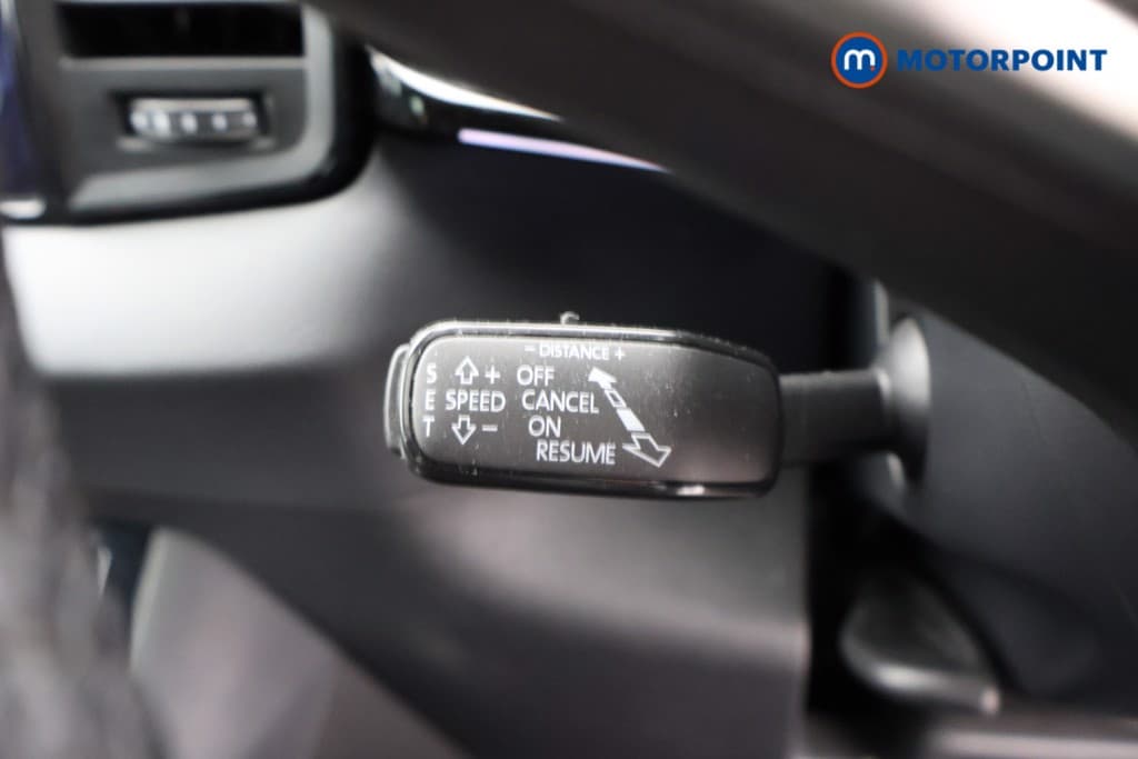 Skoda Karoq Sportline Edition Automatic Petrol SUV - Stock Number (1684829) - 8th supplementary image