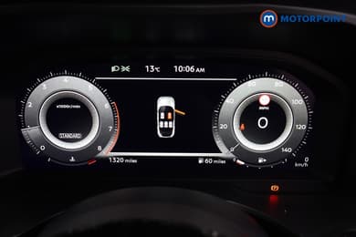 Nissan Qashqai Tekna Manual Petrol SUV - Stock Number (1684840) - 10th supplementary image