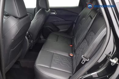 Nissan Qashqai Tekna Manual Petrol SUV - Stock Number (1684840) - 29th supplementary image