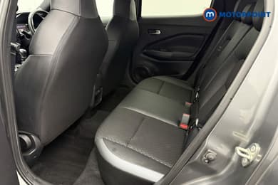 Nissan Juke N-Connecta Manual Petrol SUV - Stock Number (1688235) - 5th supplementary image