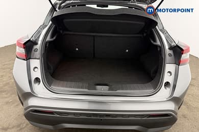 Nissan Juke N-Connecta Manual Petrol SUV - Stock Number (1688235) - 6th supplementary image