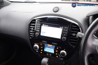 Nissan Juke N-Connecta Automatic Petrol SUV - Stock Number (1651107) - 11th supplementary image