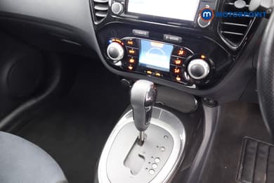 Nissan Juke N-Connecta Automatic Petrol SUV - Stock Number (1651107) - 12th supplementary image