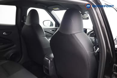 Nissan Juke N-Connecta Manual Petrol SUV - Stock Number (1685650) - 20th supplementary image