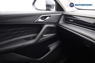 Mg Motor Uk HS Trophy Automatic Petrol-Electric Hybrid SUV - Stock Number (1686130) - 16th supplementary image