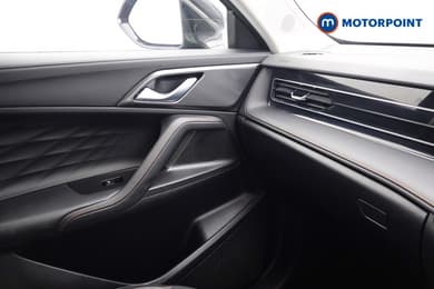 Mg Motor Uk HS Trophy Automatic Petrol-Electric Hybrid SUV - Stock Number (1686200) - 16th supplementary image