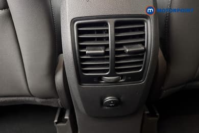 Ford Kuga Titanium Edition Manual Petrol SUV - Stock Number (1691226) - 14th supplementary image
