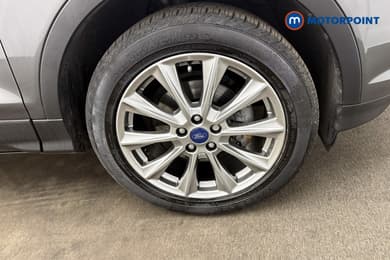 Ford Kuga Titanium Edition Manual Petrol SUV - Stock Number (1691226) - 23rd supplementary image