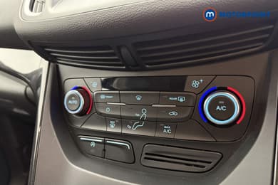 Ford Kuga Titanium Edition Manual Petrol SUV - Stock Number (1691226) - 41st supplementary image