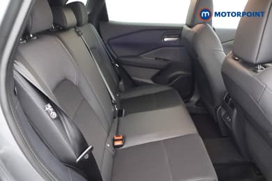 Nissan Qashqai N-Connecta Manual Petrol SUV - Stock Number (1683539) - 18th supplementary image