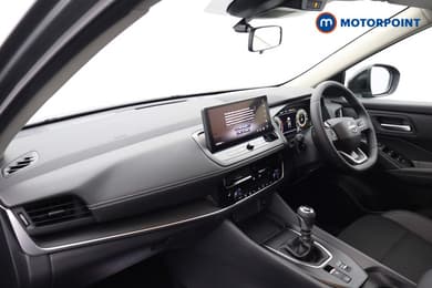 Nissan Qashqai N-Connecta Manual Petrol SUV - Stock Number (1683539) - 22nd supplementary image