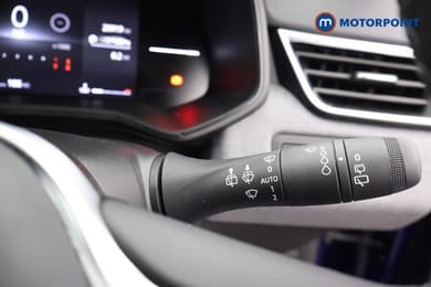 Renault Clio Evolution Manual Petrol Hatchback - Stock Number (1686813) - 6th supplementary image