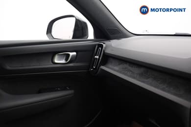 Volvo Xc40 Plus Automatic Electric SUV - Stock Number (1690051) - 9th supplementary image