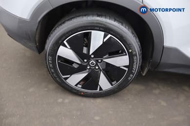 Volvo Xc40 Plus Automatic Electric SUV - Stock Number (1690051) - 19th supplementary image