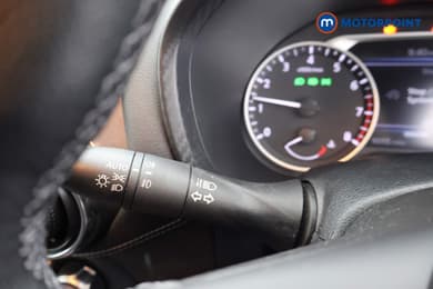 Nissan Juke Tekna Manual Petrol SUV - Stock Number (1690367) - 5th supplementary image