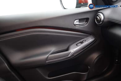 Nissan Juke Tekna Manual Petrol SUV - Stock Number (1690367) - 12th supplementary image
