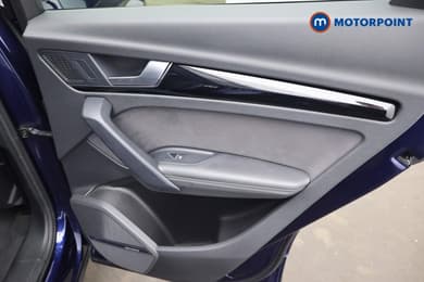 Audi Q5 Edition 1 Automatic Petrol SUV - Stock Number (1688112) - 23rd supplementary image