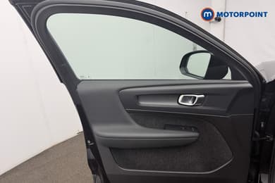 Volvo Xc40 Plus Automatic Petrol SUV - Stock Number (1690195) - 23rd supplementary image