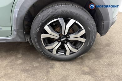 Dacia Sandero Stepway Journey Manual Petrol Hatchback - Stock Number (1681359) - 26th supplementary image