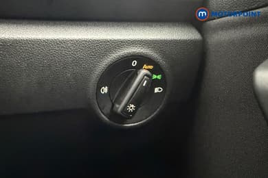 Volkswagen T-Roc Life Manual Petrol SUV - Stock Number (1692791) - 18th supplementary image