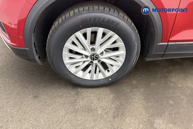 Volkswagen T-Roc Life Manual Petrol SUV - Stock Number (1692791) - 26th supplementary image