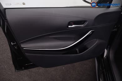 Toyota Corolla Design Automatic Petrol-Electric Hybrid Hatchback - Stock Number (1680686) - 37th supplementary image