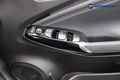 Nissan Juke Tekna Automatic Petrol-Electric Hybrid SUV - Stock Number (1691493) - 13th supplementary image