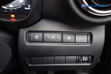 Nissan Juke Tekna Automatic Petrol-Electric Hybrid SUV - Stock Number (1691493) - 38th supplementary image