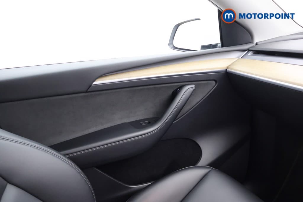 Tesla Model Y Long Range Automatic Electric SUV - Stock Number (1692911) - 8th supplementary image