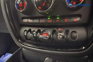 Mini Clubman Cooper Classic Automatic Petrol Estate - Stock Number (1694625) - 15th supplementary image
