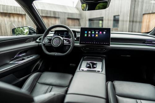 Mazda 6e LHD interior