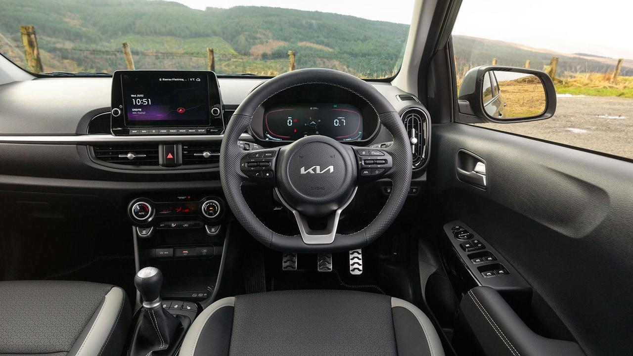 Kia Picanto interior