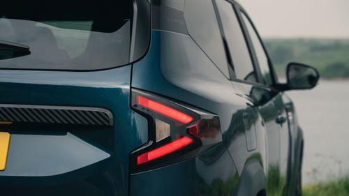 Dacia Bigster tail-light