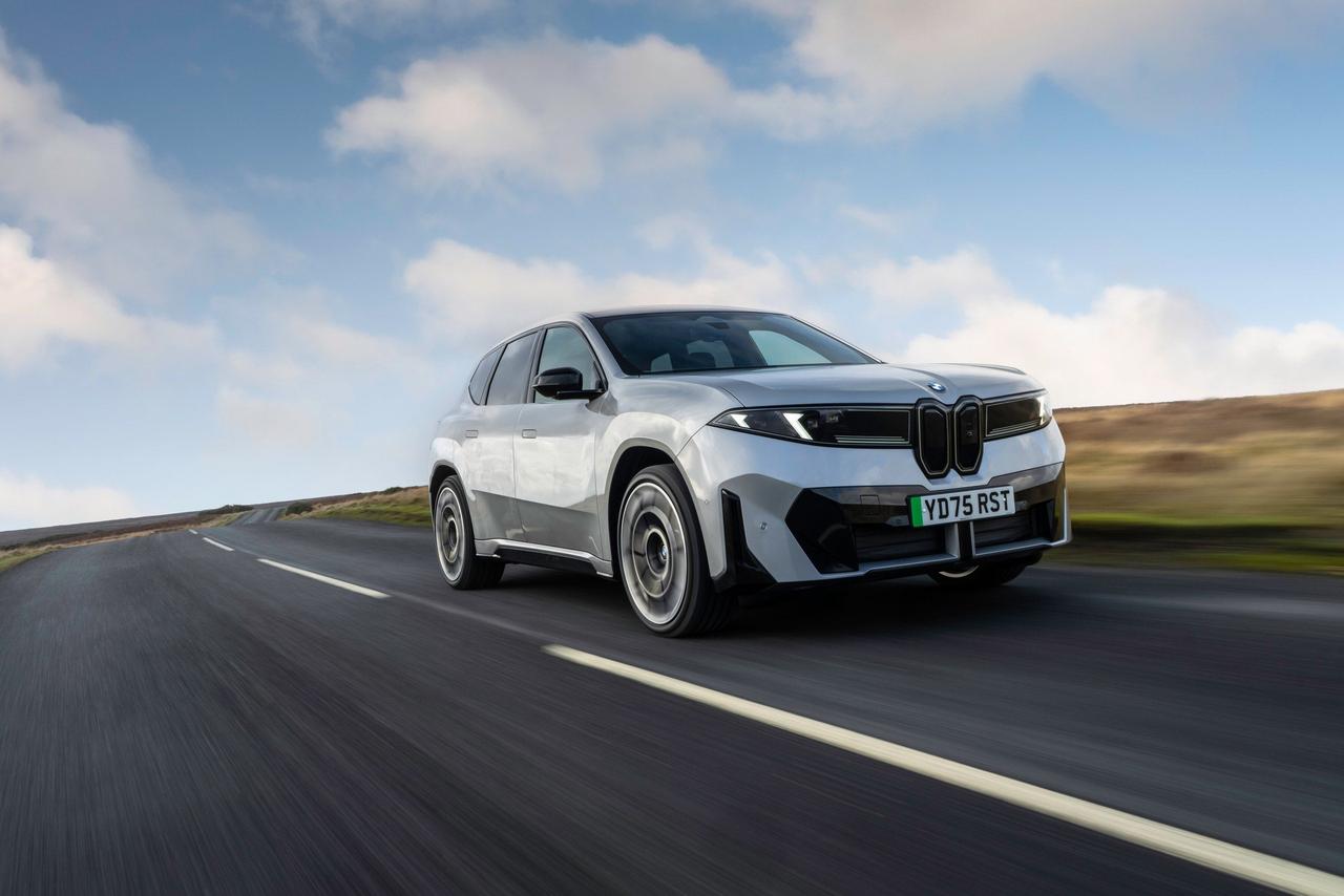 BMW iX3 front driving wide
