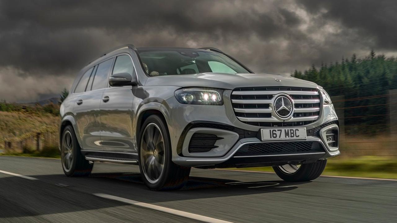 Mercedes GLS in silver