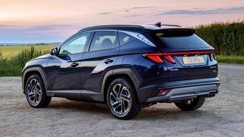 Hyundai Tucson rear/side view