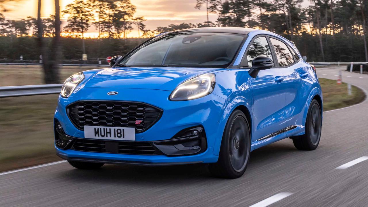 Ford Puma ST Auto driving