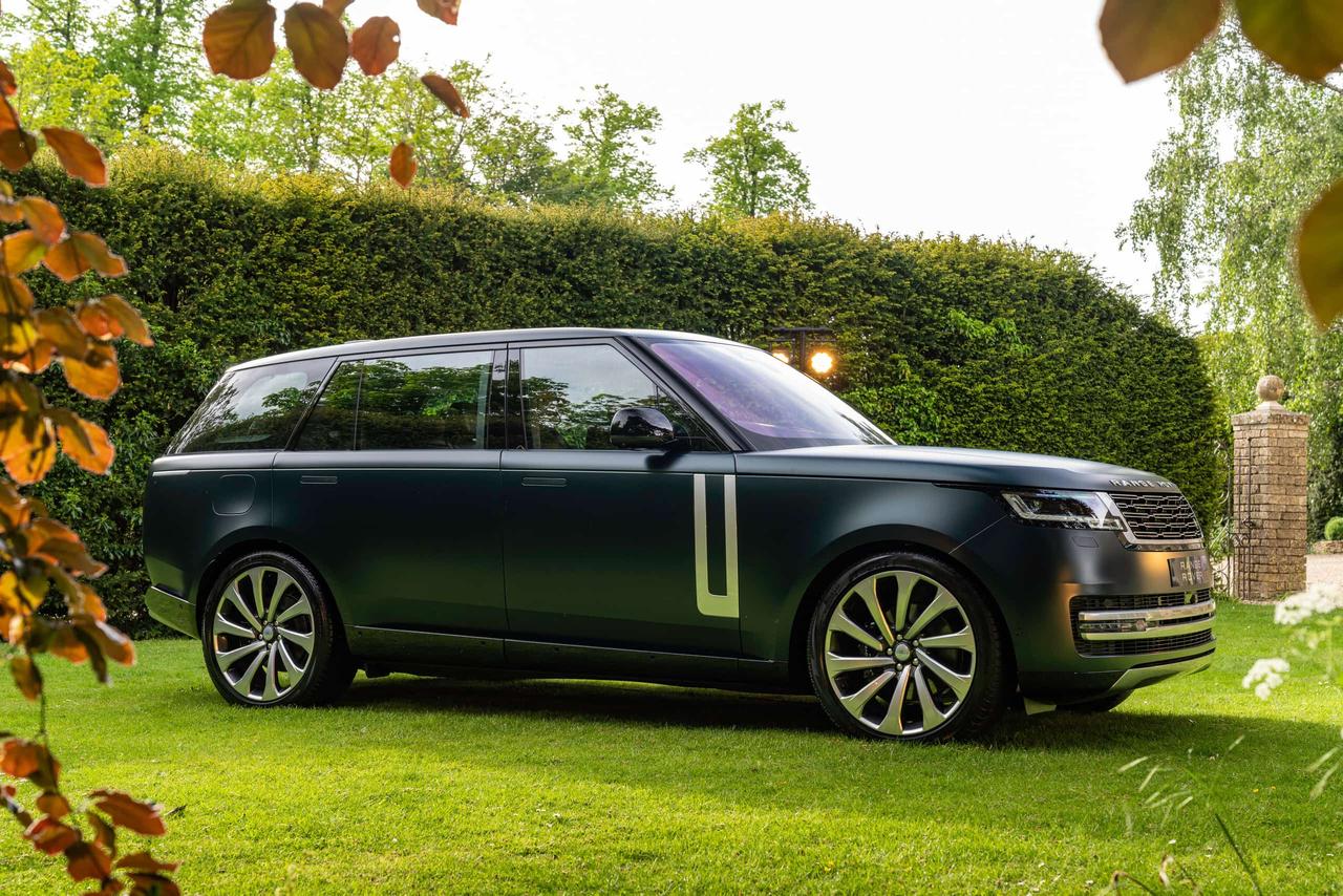 Range Rover side/front view