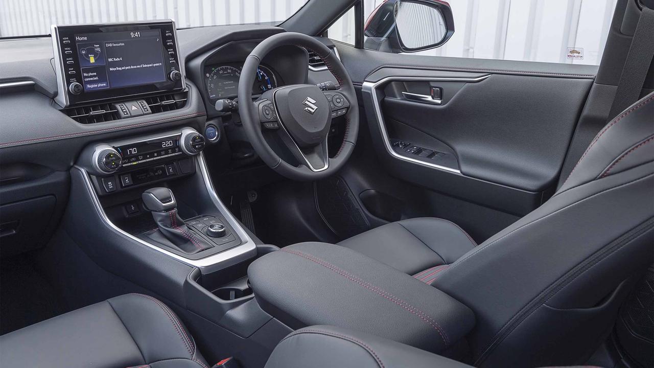 Suzuki Across interior (pre-facelift)