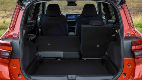 Vauxhall Frontera boot