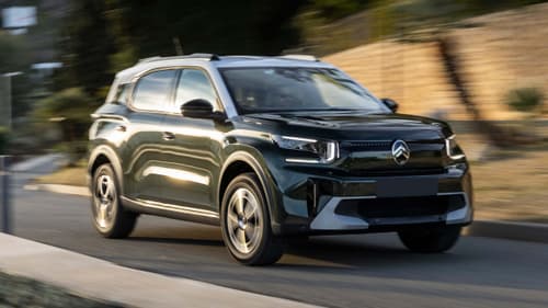 Citroen C3 Aircross driving