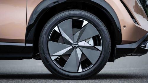 Nissan Ariya alloy wheel